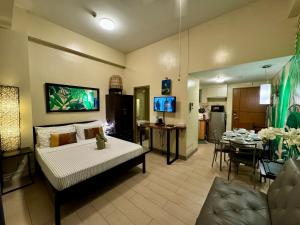 Beautiful Studio Near Resorts World NAIA T3