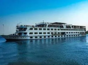 River Boat - Deir el-Ṭîn