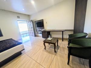 7BHK Hill Villa
