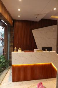 hotel rj international