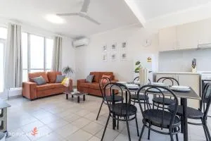 Turtle Place 2 Bed Apt Walk To Foreshore - 卡苏阿利纳