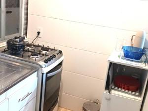 1 Quarto- Calçadão - Pé na areia