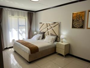 Lake view Apartment