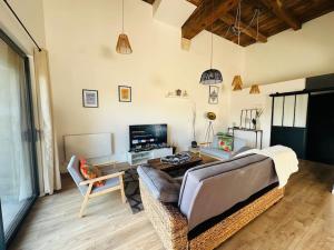 Villas Ancien chai renove avec piscine : photos des chambres