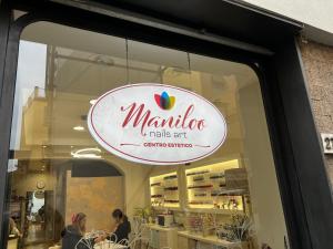 Aurea Four-Bedroom Apartment room in Florence Apartments Home Feeling