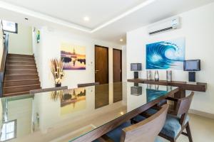 Phuket villa in Laguna Park