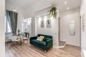 St Peter Miracle Suite