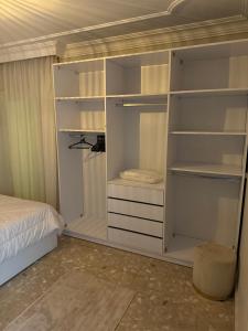 شقه فندقيه في الشيخ زايد بحديقه خاصه