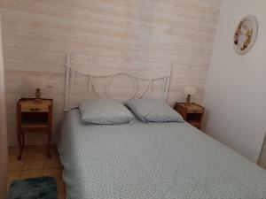 Maisons de vacances Eclats du Sud, villa les Cigales avec piscine, proche Cassis, meuble de tourisme 3 etoiles : photos des chambres