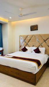 MK Naidu Hotel &Conventions Center