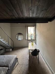 Biennale Do Pozzi Family Apartment