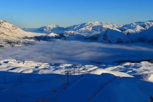 Appartements Le Peractis au Devoluy : Appartement 1 Chambre avec Balcon et Vue sur les Montagnes 