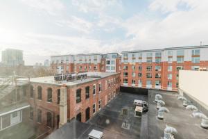 Blueground East Boston 2bd apartment BOS-1126