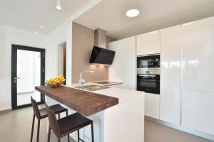 Luxury Villa Offering Calm Atmosphere