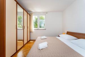 Holiday Home Mokra with Private Pool