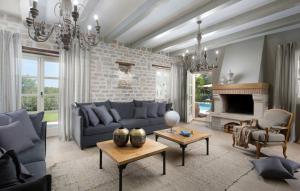 Beautiful Villa Elena with pool in Kanfanar