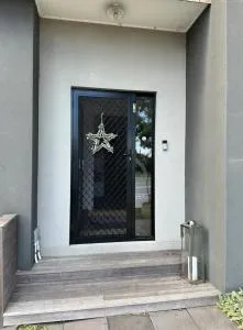 Self-contained Flat - Devon Meadows