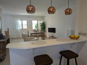 Preciosa casa con terraza y piscina R106 by Novadesta