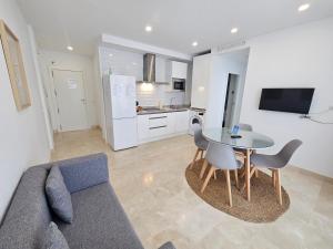 Apartamento 1ª Línea de playa Planta Vistas a Casco Histórico