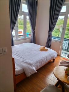 Xin Đừng Quên Tôi Hotel