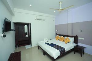 Shanthi Residency