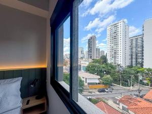 Viva Pinheiros em frente ao Shopping Eldorado