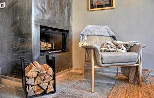 Beautiful Villa Zita with pool in Pican