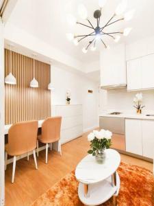 DsasCrib 1BR Azure Near Airport