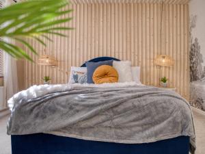 London Fulham - hot tub, parking, games & arcade