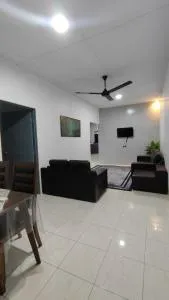 Homestay Atok Mus'lim Only - Teluk Panglima Garang