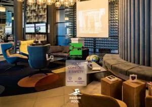 美居基辅国会酒店 - Hatne