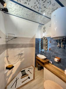 Statek Uhersko - Kovárna