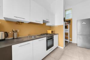 MO117 -Loreto- Duomo-Large - View Of Milan -