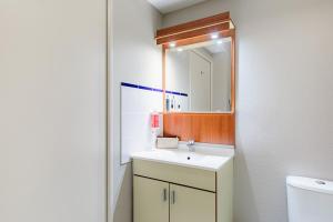 Appart'hotels Appart'City Confort Nantes Cite des Congres : Studio Lits Jumeaux