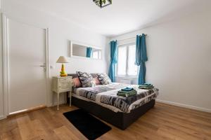 Appartements Appartement centre ville Calais Ines : photos des chambres