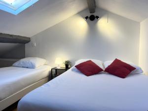 Appartements La Parenthese Cozy - A 2 min Basilique & Centre : photos des chambres