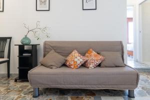 GuestHost - Ortigias Market Lovely Apartments