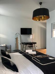 B&B / Chambres d'hotes Domaine Clairfontaine Noyarey - Suites Junior : photos des chambres