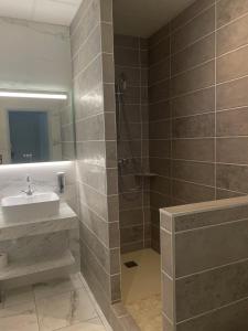 B&B / Chambres d'hotes Domaine Clairfontaine Noyarey - Suites Junior : photos des chambres