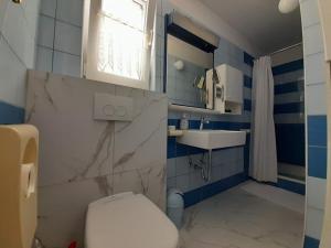 Lovely Apartment close to the Jezevac Beach