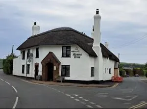 The Masons Arms - Monksilver