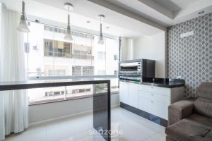 Apto 110m praia 3Q próx atrações em BC DRB0205