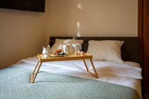 Mokotów Studio - Top Location, Tram&Shops nearby - by Rentujemy