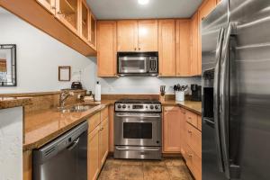 Park Avenue Lofts 203 by Great Western Lodging