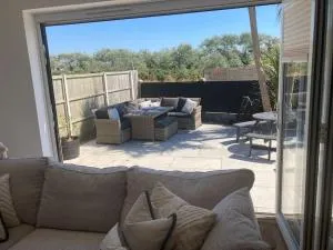 3 Bed Bungalow, Pagham - 帕格汉姆