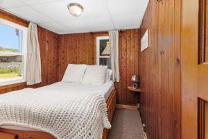 Chippewa Bluffs Resort Combined 4BR 4BA Cabins