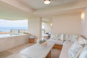 Condo Náutica Oceanview, Private Cook, Golf Cart & Pool in Punta Mita