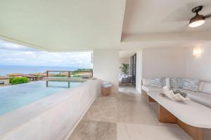 Condo Náutica Oceanview, Private Cook, Golf Cart & Pool in Punta Mita