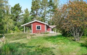 2 Bedroom Lovely Home In Mariefred