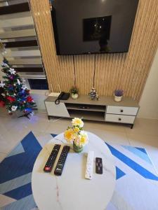 Cozy 4BR Diamond near Airport DArches Place